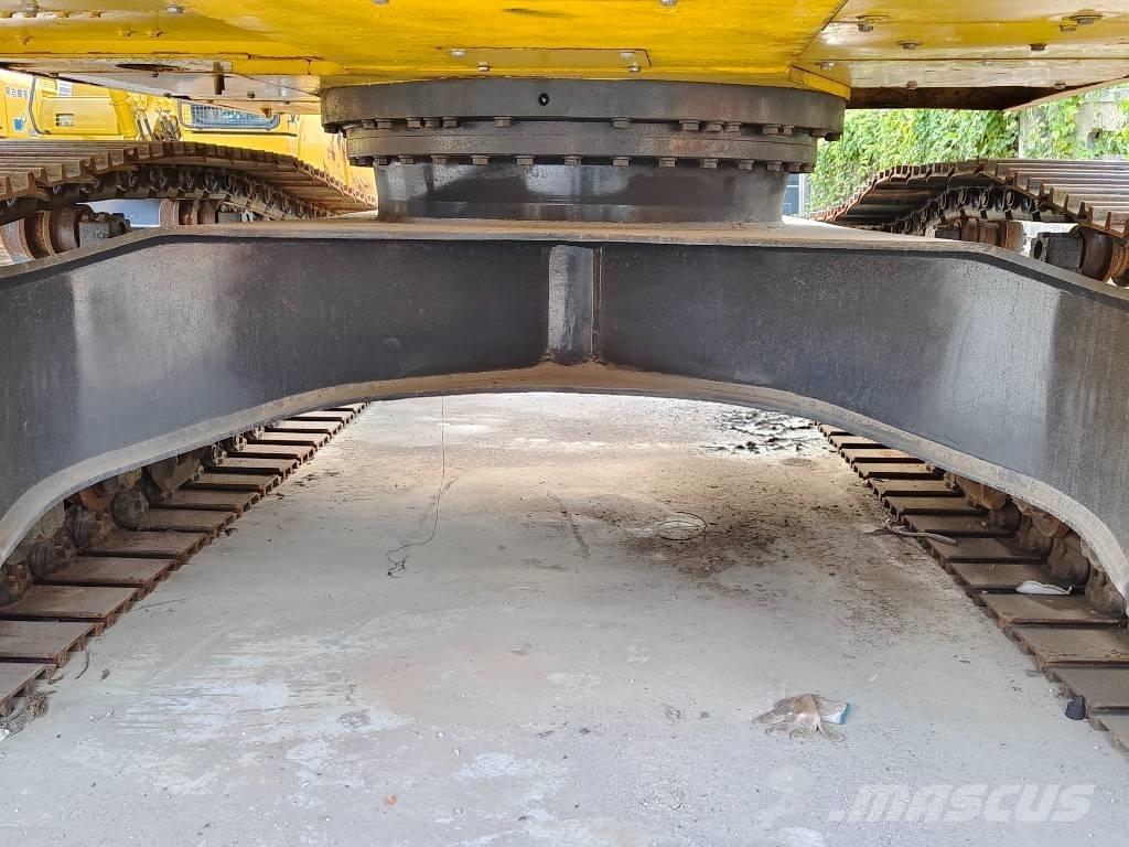 Komatsu PC 220-7 Escavatori cingolati