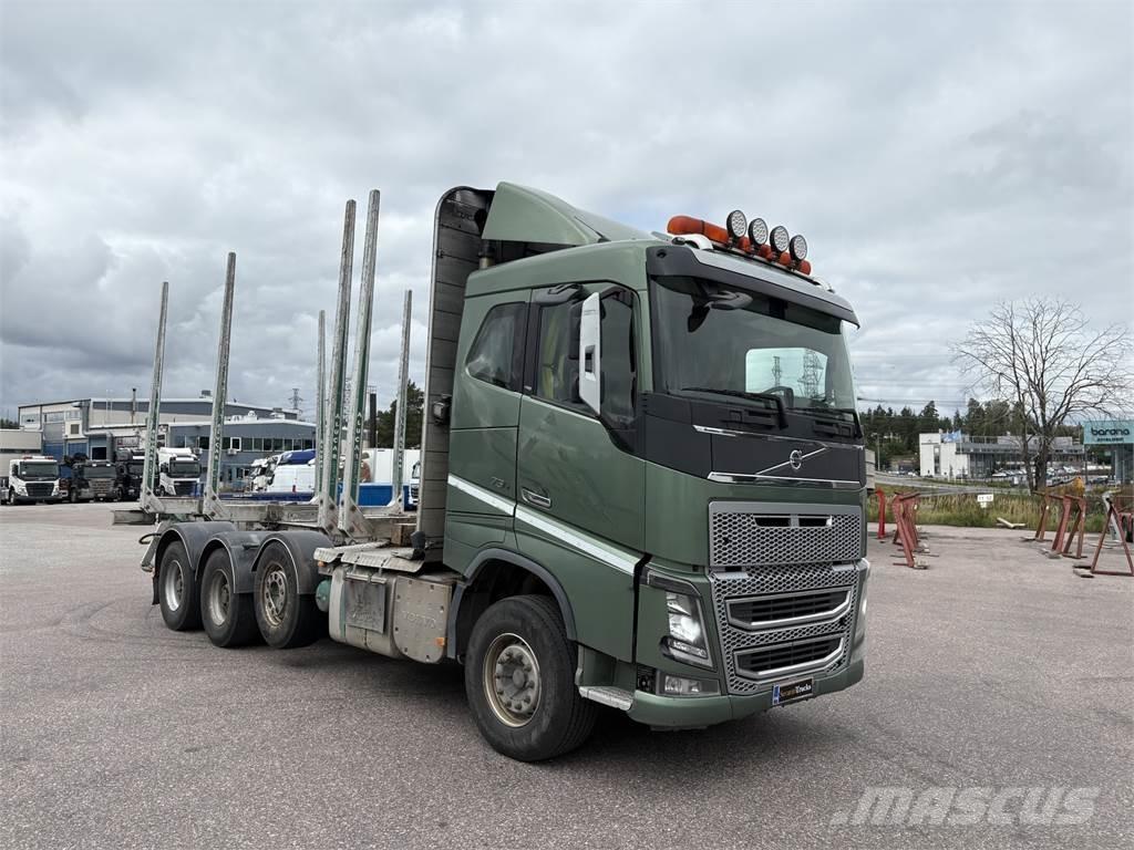 Volvo FH16 8x4 Camion trasporto legname