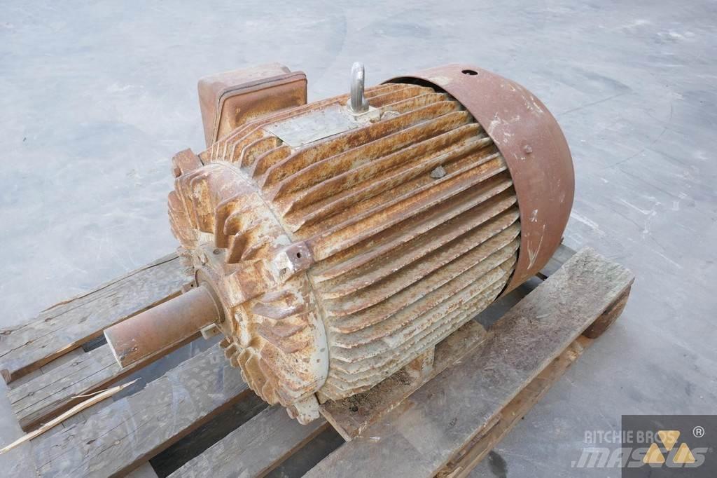  Toshiba 30KW Motori