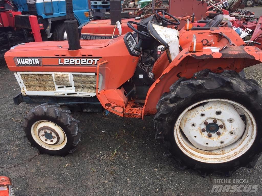 Kubota L2202DT Trattori