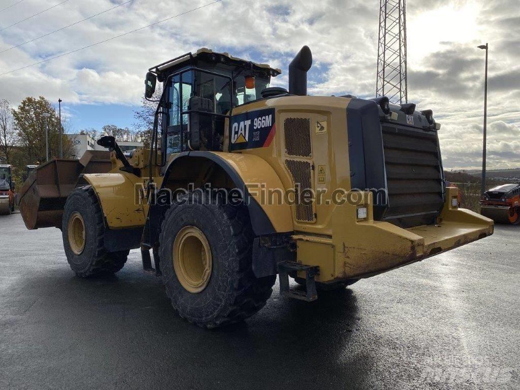 CAT 966 M XE Pale gommate