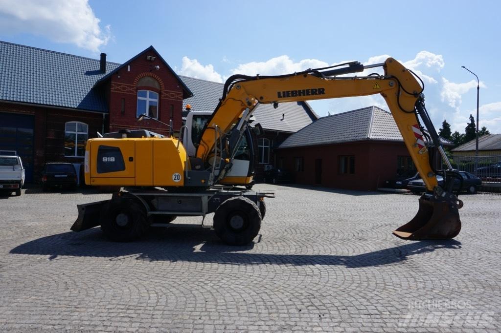 Liebherr A 918 Escavatori gommati