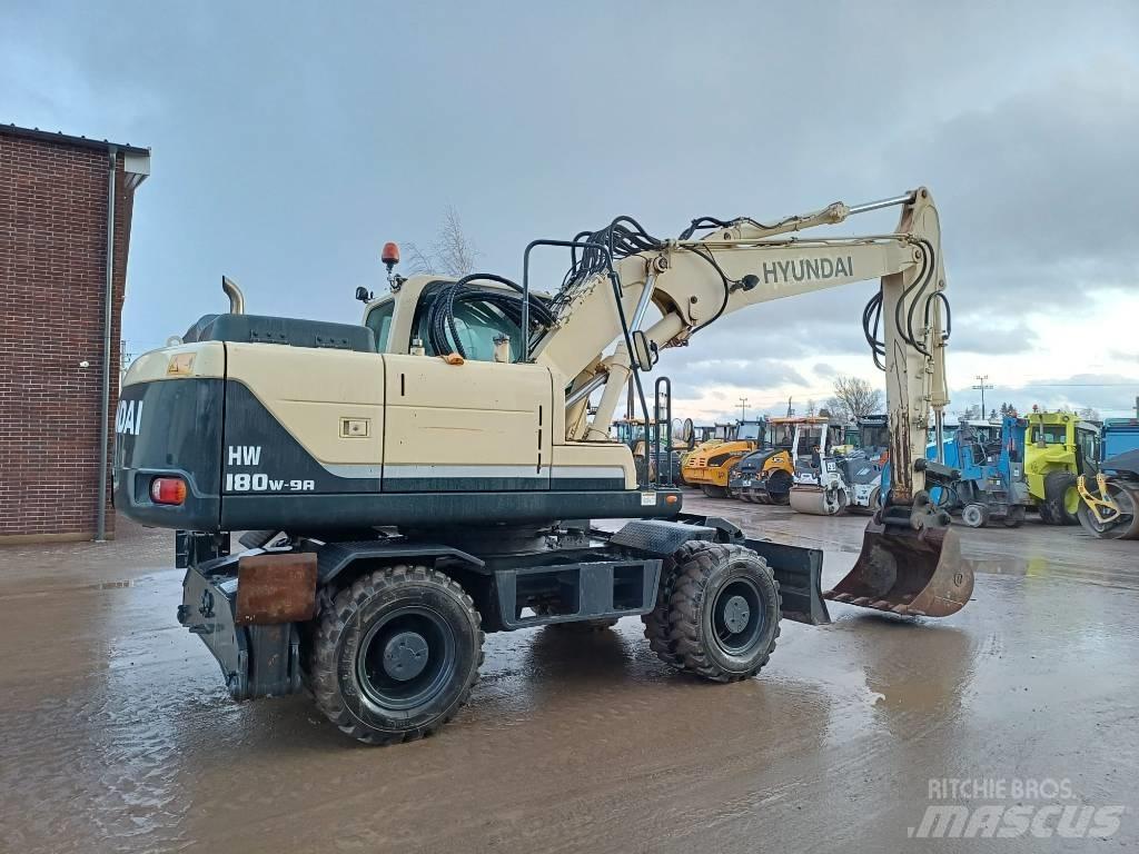 Hyundai HW 180 - 9A Escavatori gommati