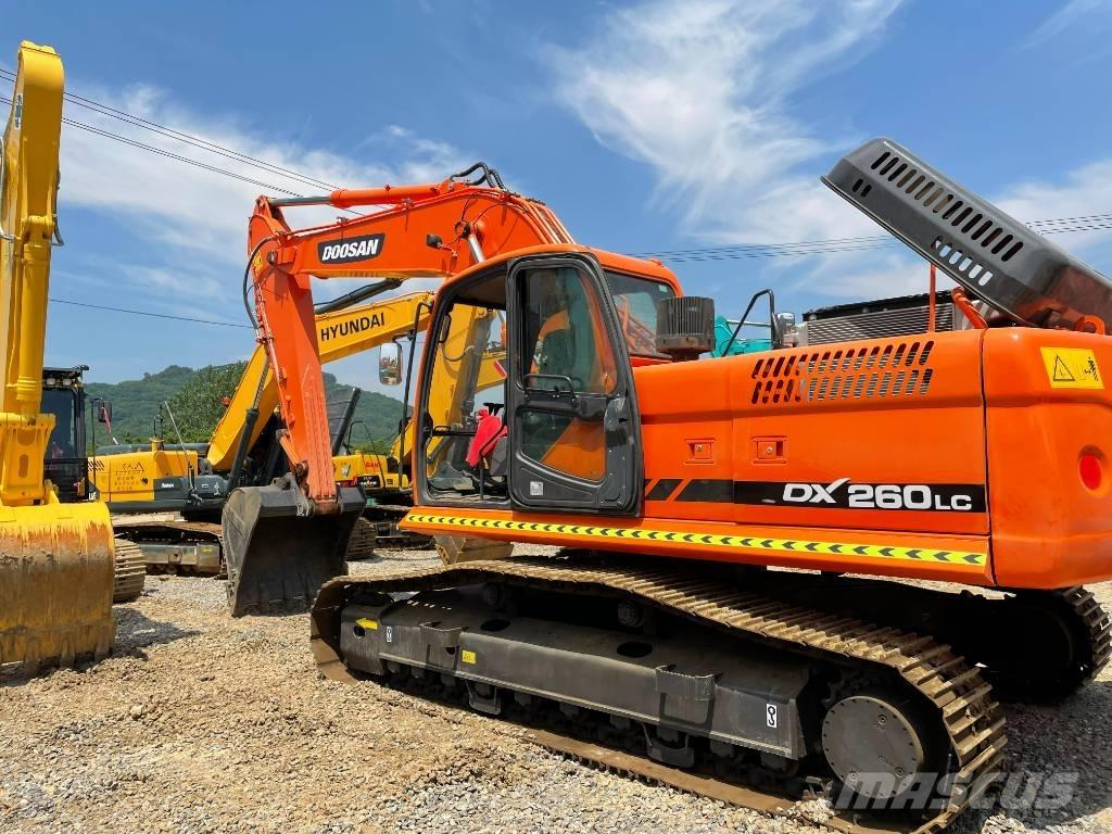 Doosan DX 260 Escavatori cingolati