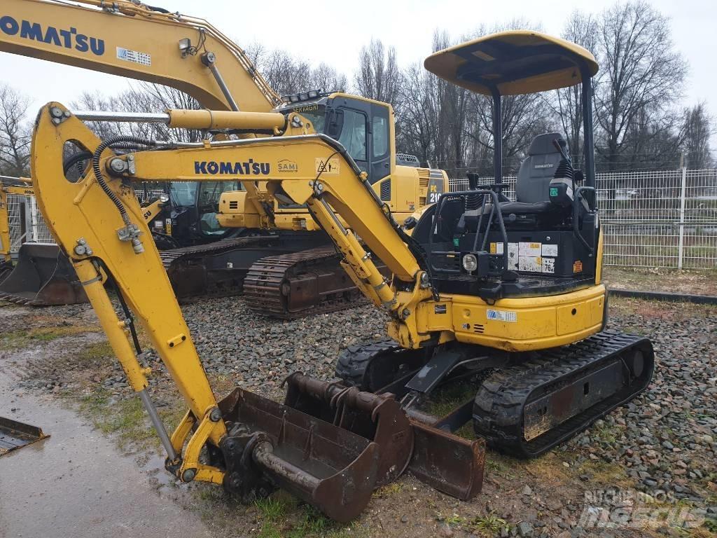 Komatsu PC26MR-3 Miniescavatori
