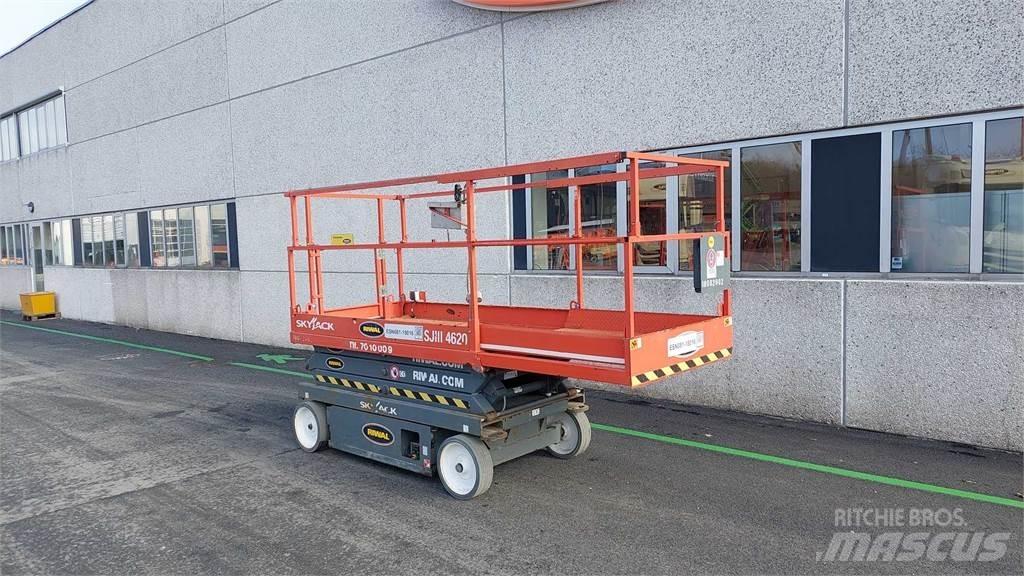 SkyJack SJIII4620 Piattaforme a pantografo
