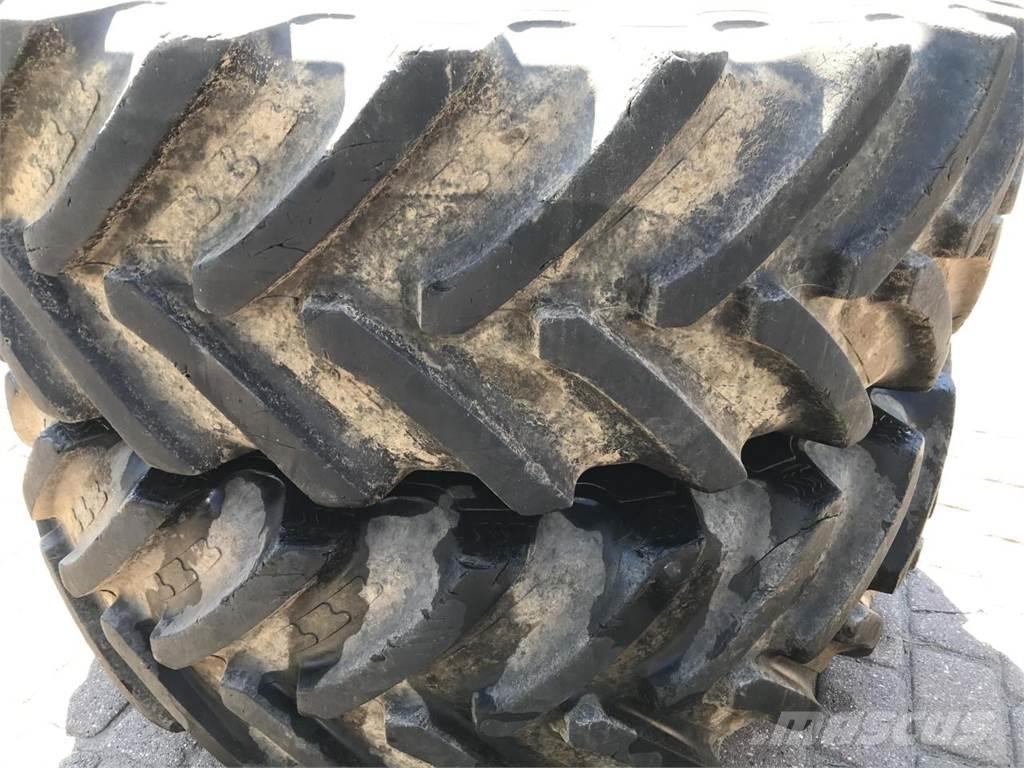 BKT 650/85R42 Pneumatici, ruote e cerchioni