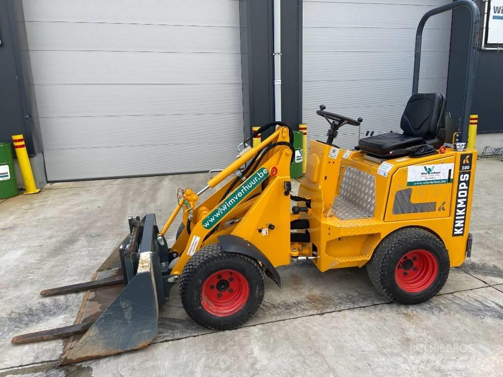 Knikmops KM 100 Pale gommate