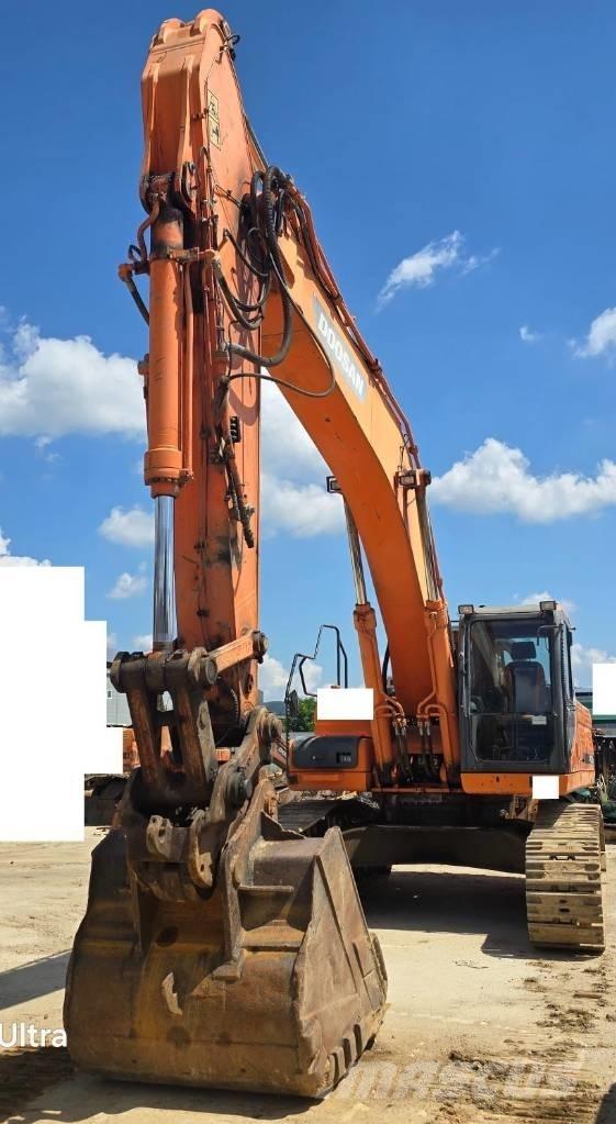 Doosan DX 380 LC-3 Escavatori cingolati
