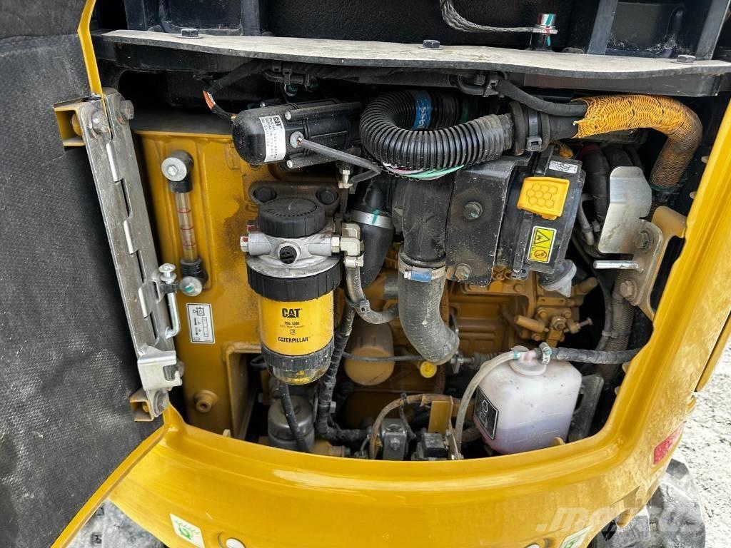 CAT 301.8 Miniescavatori