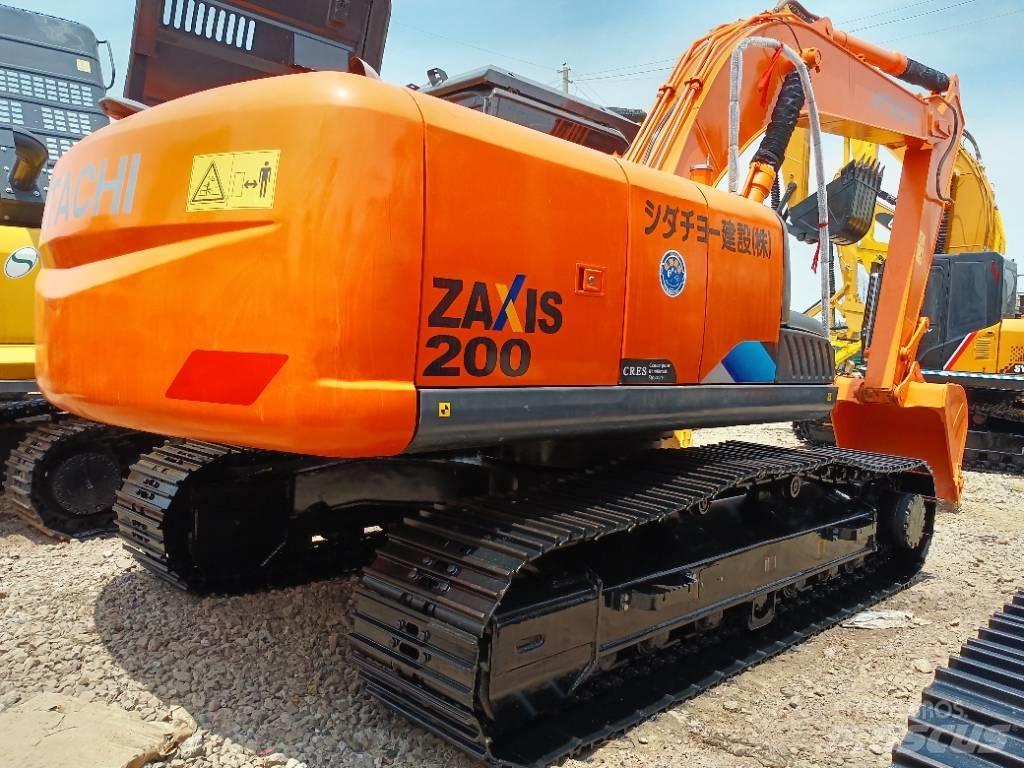 Hitachi ZX 200 Escavatori cingolati
