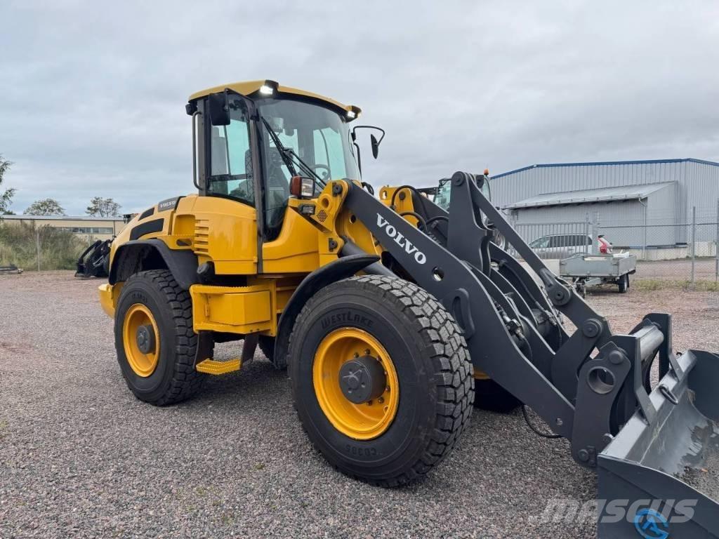 Volvo L 50 F Pale gommate