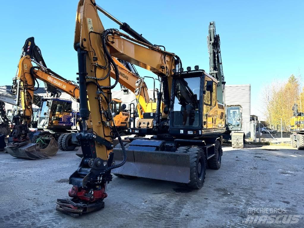 Hyundai HW180 Escavatori gommati