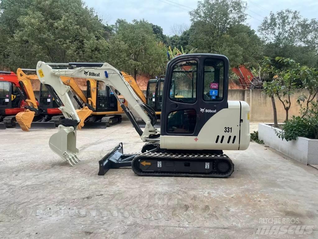 Bobcat 331 Miniescavatori