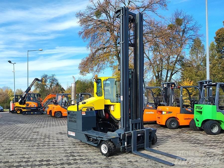 Combilift C4000 Carrello elevatore retrattile a 4 vie