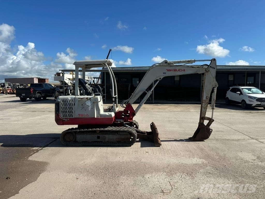 Takeuchi TB 135 Escavatori cingolati