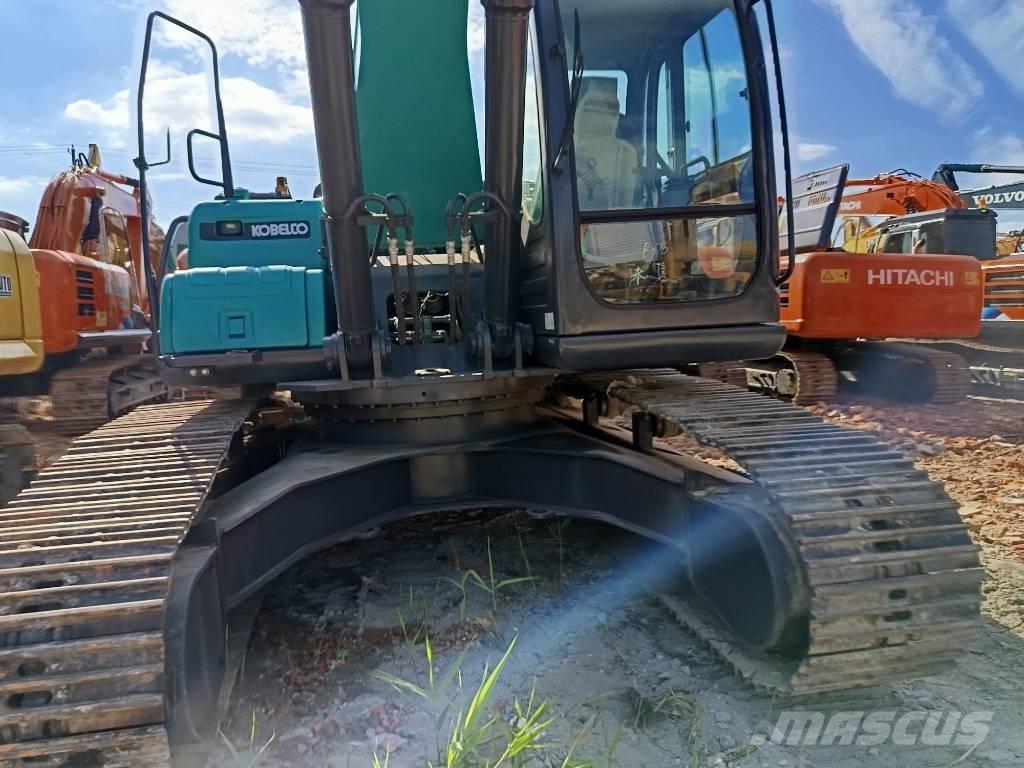 Kobelco SK 210 Escavatori cingolati