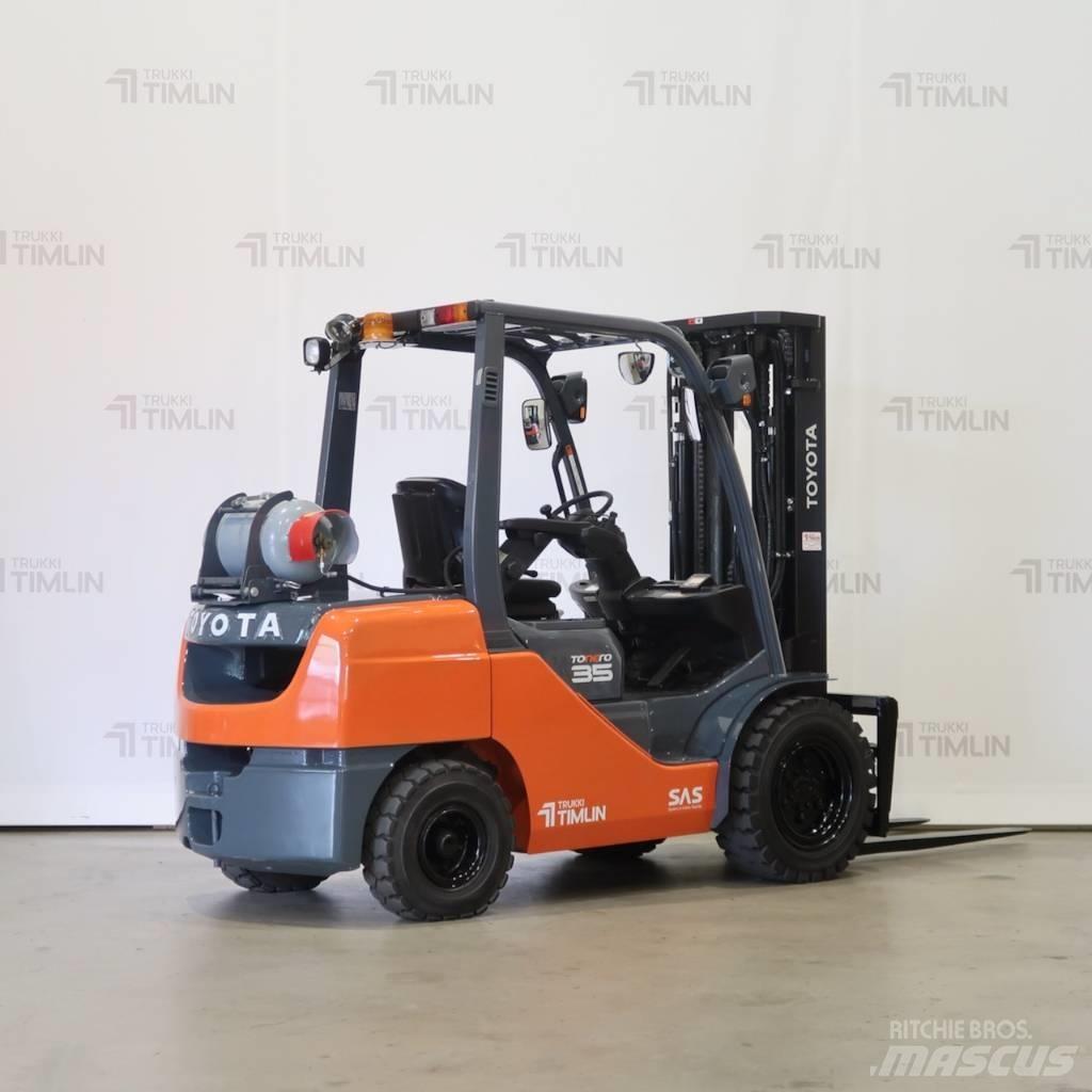 Toyota 02-8FGJF35 Carrelli elevatori GPL