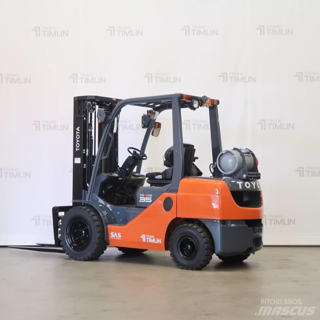 Toyota 02-8FGJF35 Carrelli elevatori GPL