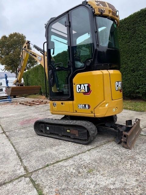 CAT 301.6 Miniescavatori
