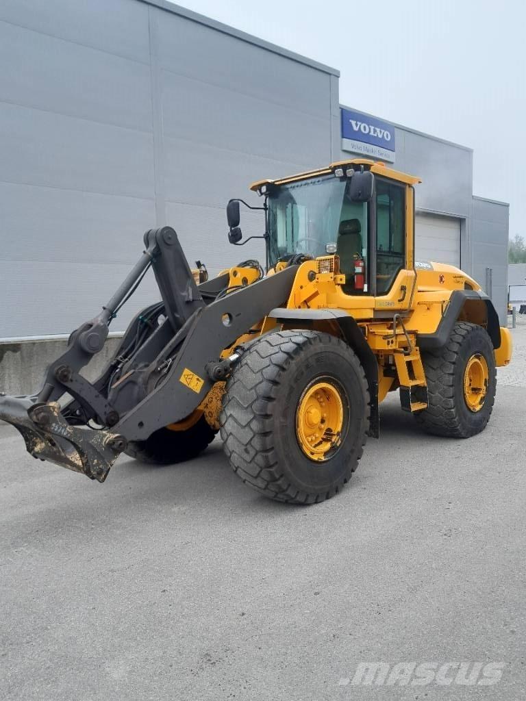 Volvo L120G Pale gommate