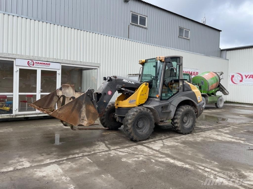Mecalac AS900 Pale gommate