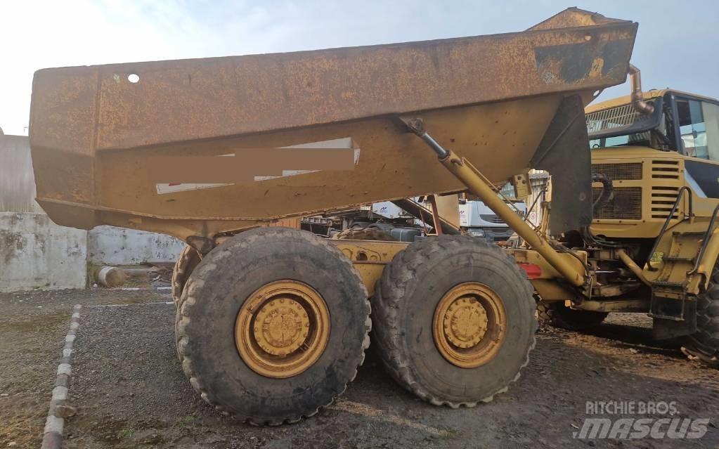 CAT 730 Dumpers articolati