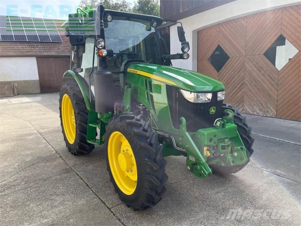John Deere 5100M Trattori