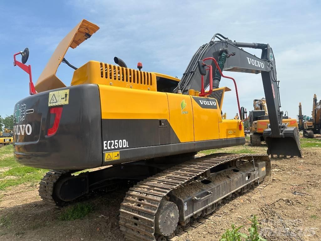 Volvo EC 250 D Escavatori cingolati