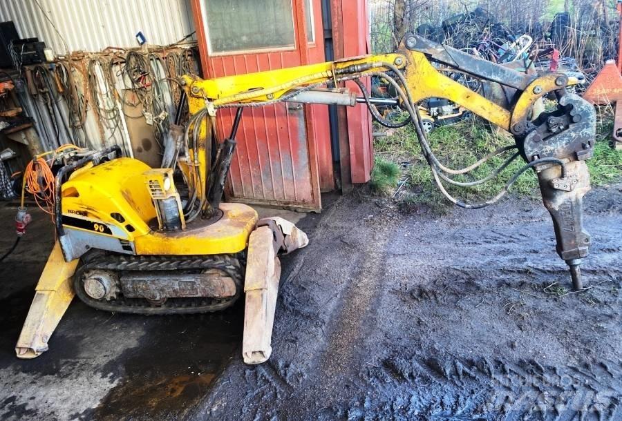 Brokk 90 Escavatori da demolizione