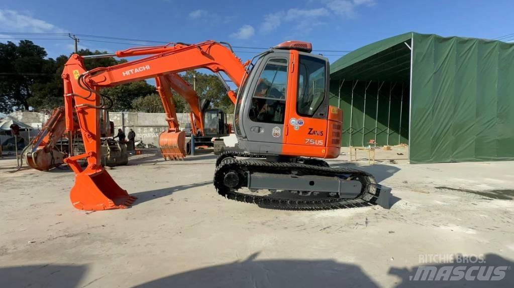 Hitachi ZX75US Miniescavatori
