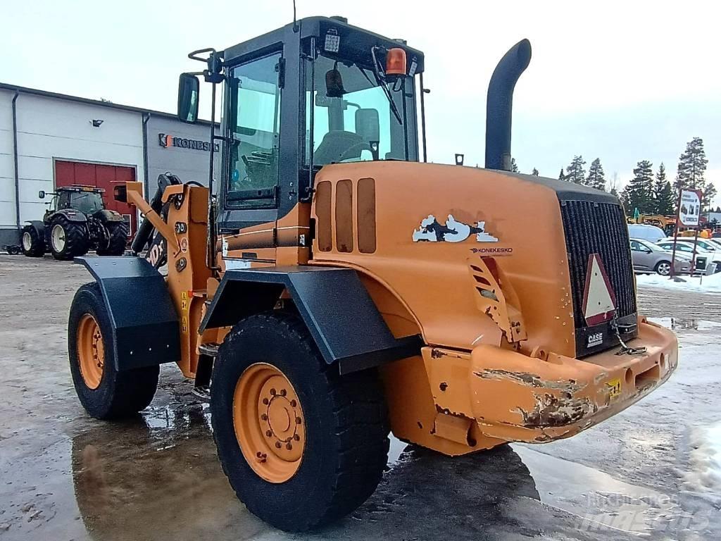 CASE 521D XT Pale gommate
