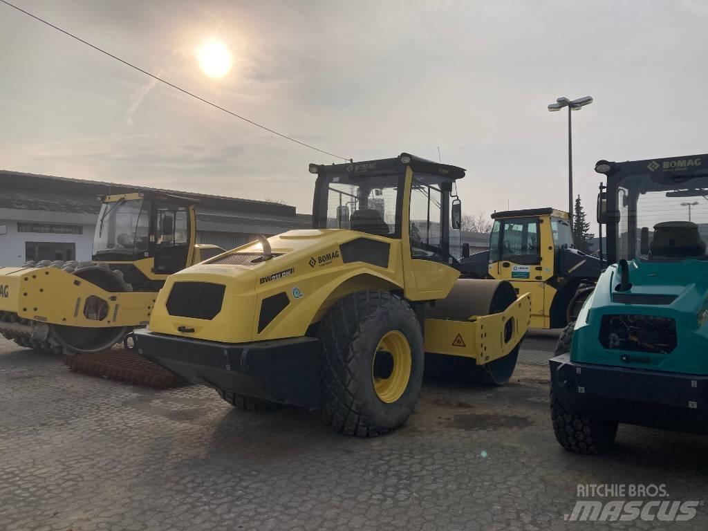 Bomag BW 211 DH-5 Rulli monotamburo