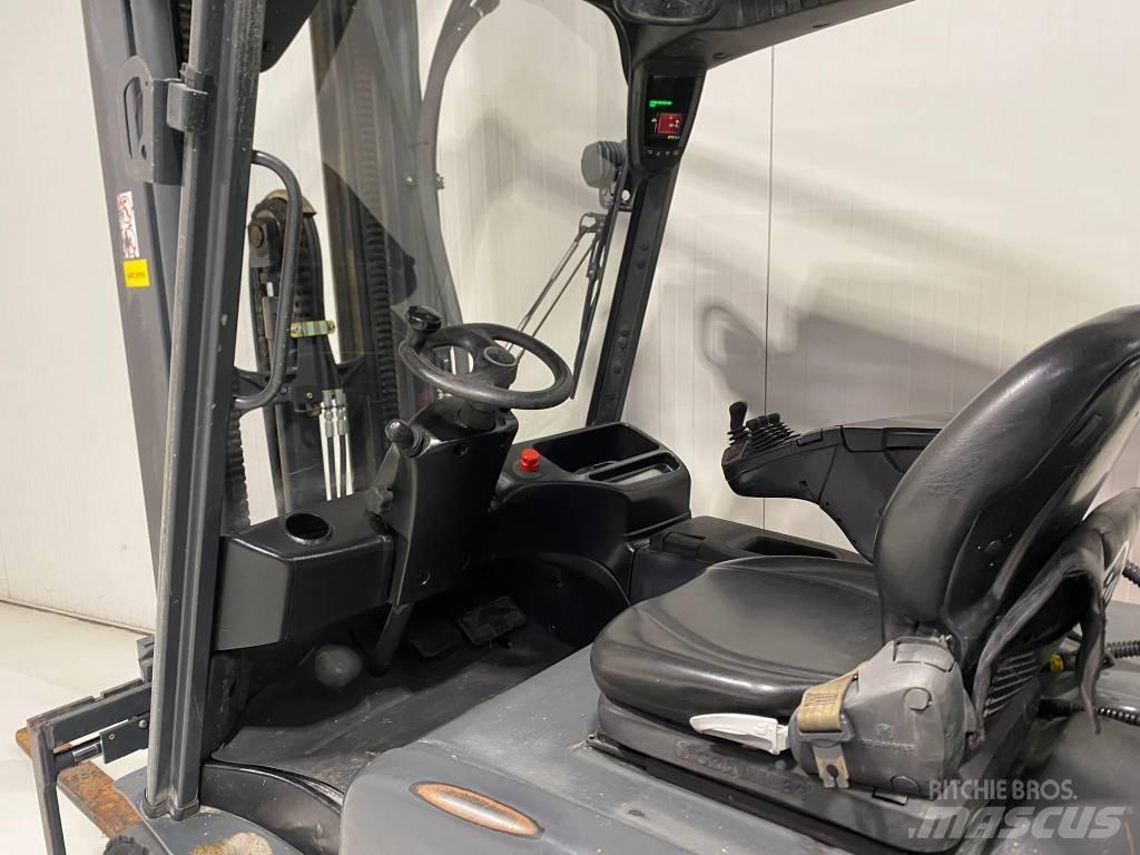Linde E30L-01 Carrelli elevatori elettrici