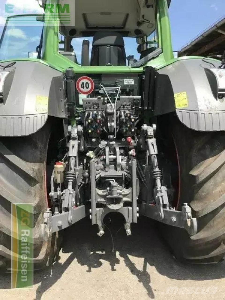 Fendt 828 vario s4 Trattori