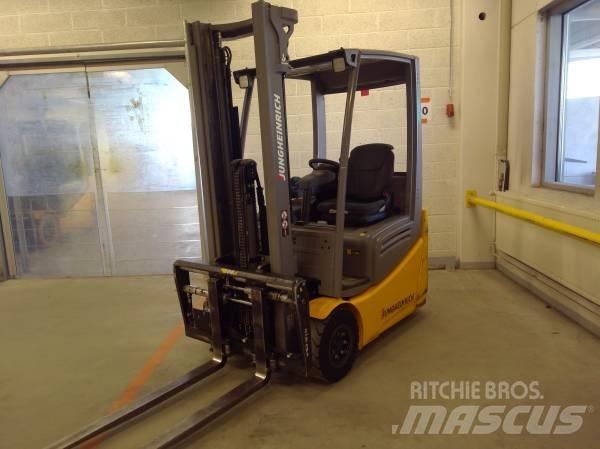Jungheinrich EFG 215 Carrelli elevatori elettrici