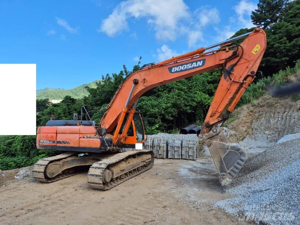 Doosan DX 300 LCA Escavatori cingolati