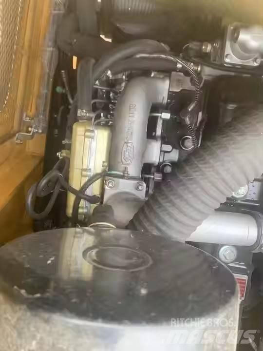 CAT CAT420F Terne