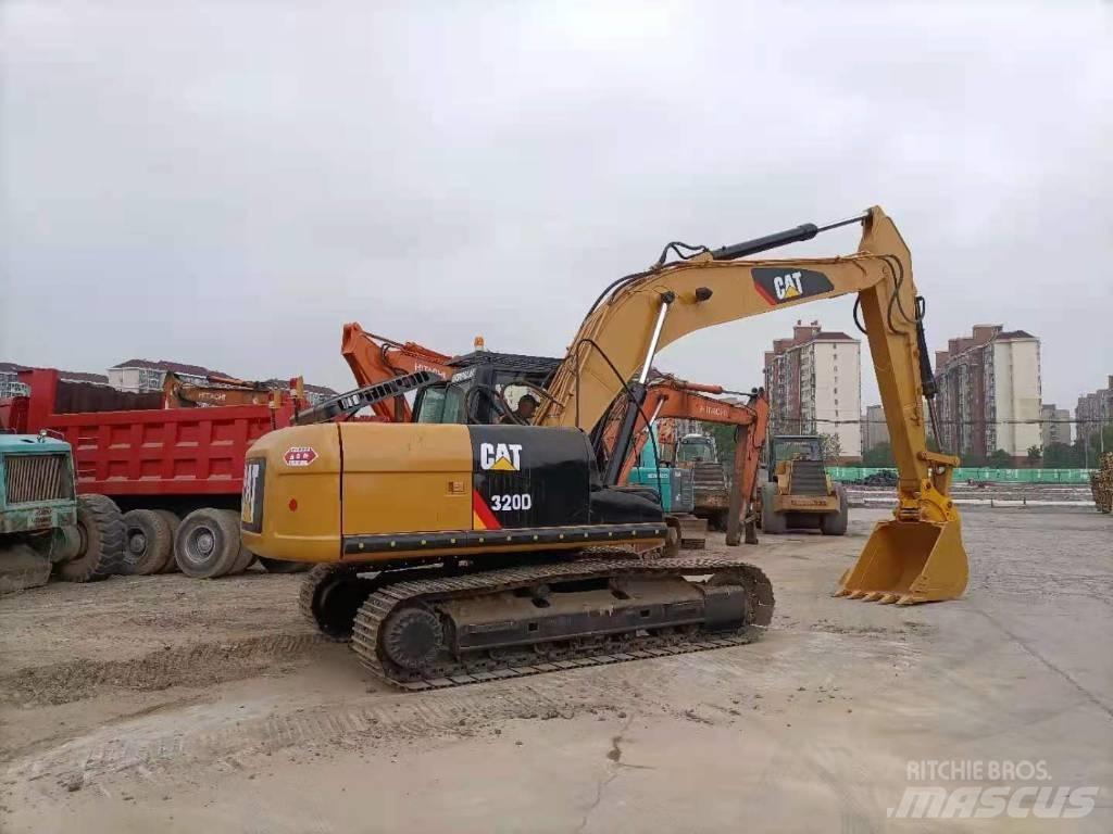 CAT 320 D Escavatori cingolati