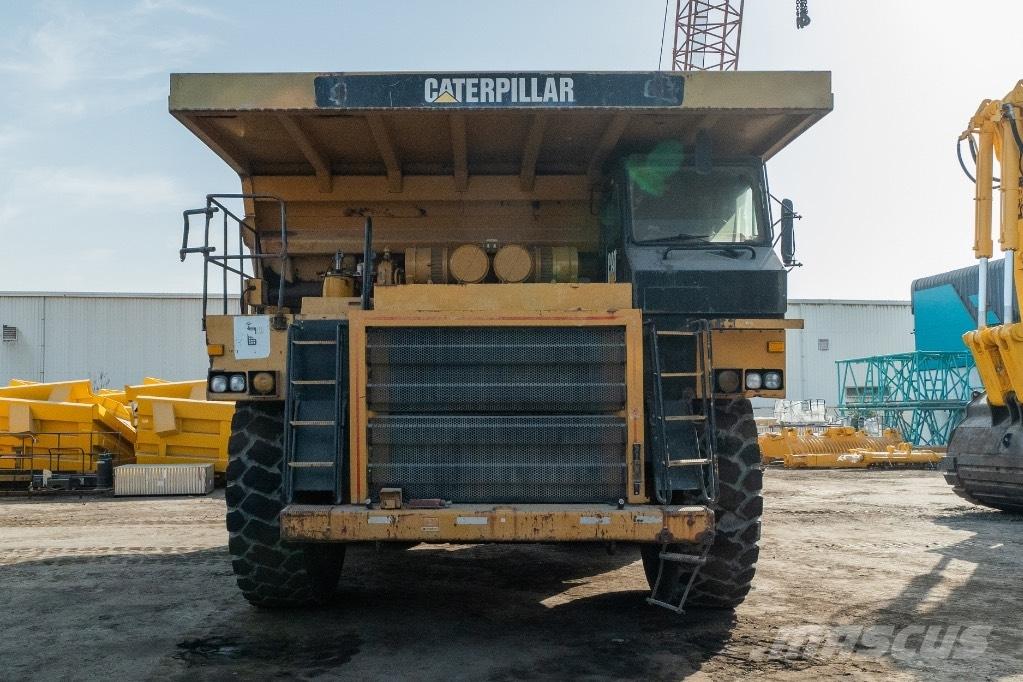 CAT 777 D Dumper a telaio rigido