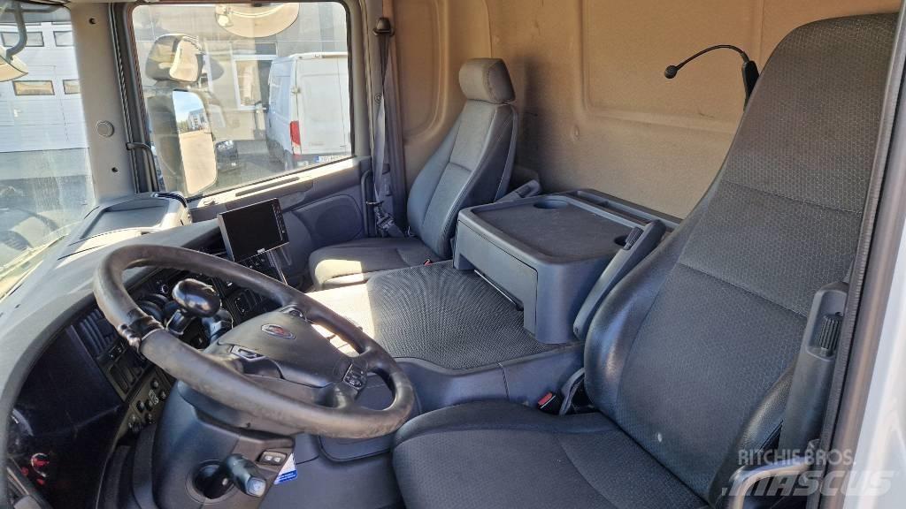 Scania P410 6X2 Camion con gancio di sollevamento