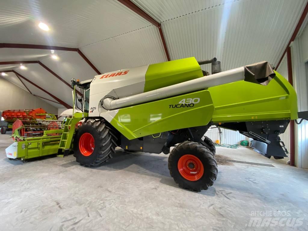 CLAAS Tucano 430 Mietitrebbiatrici
