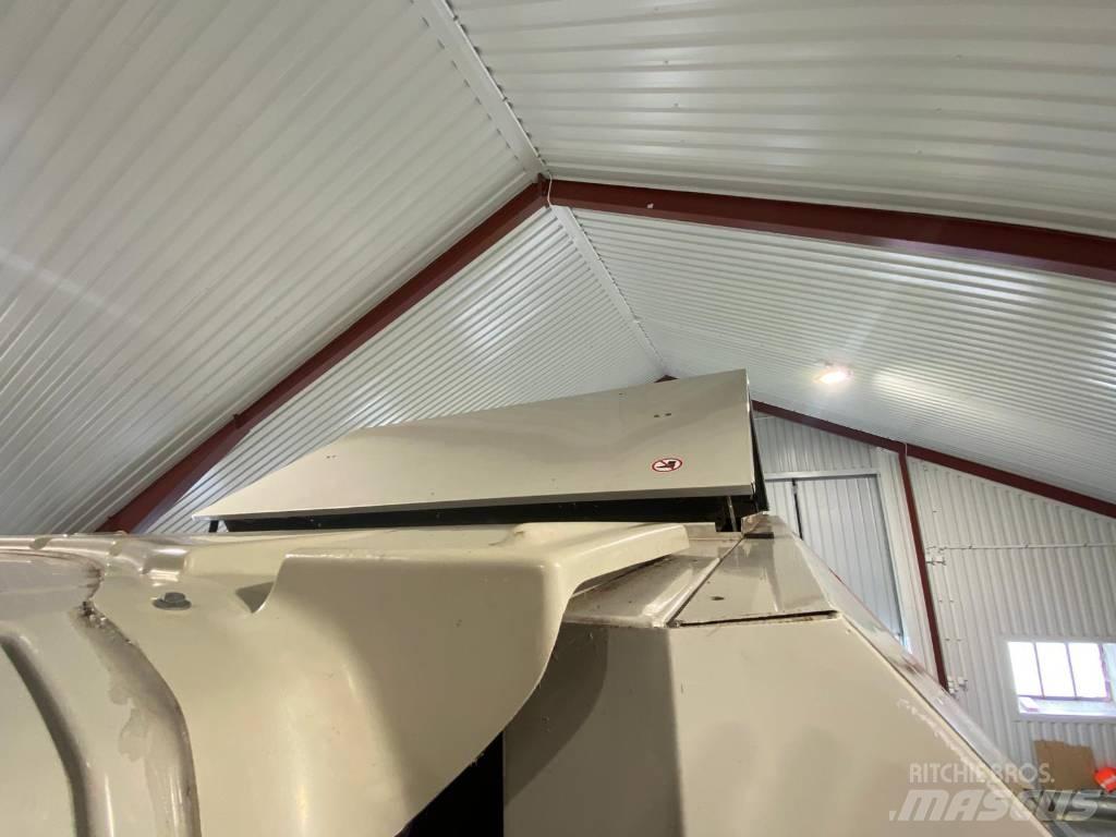 CLAAS Tucano 430 Mietitrebbiatrici