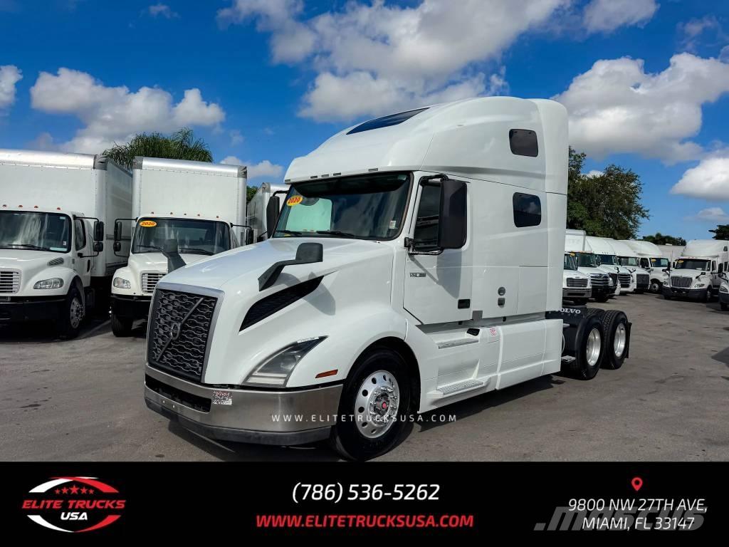 Volvo Commercial VNL Motrici e Trattori Stradali