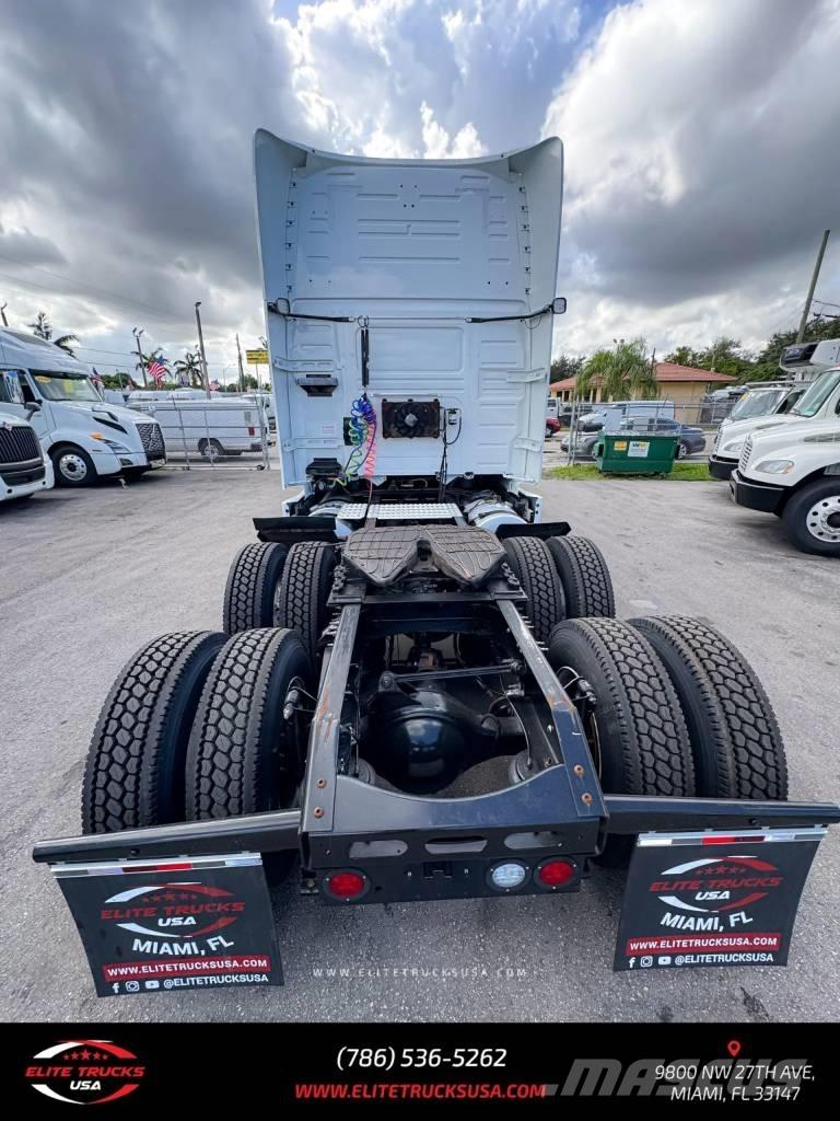 Volvo Commercial VNL Motrici e Trattori Stradali