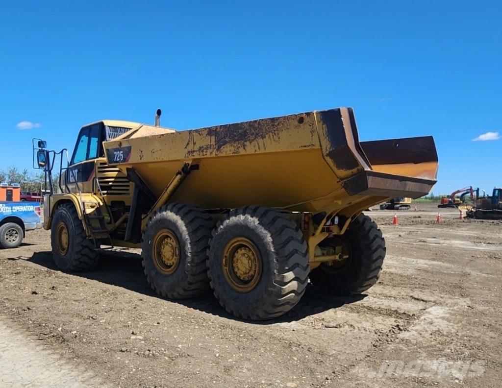 CAT 725 Dumpers articolati