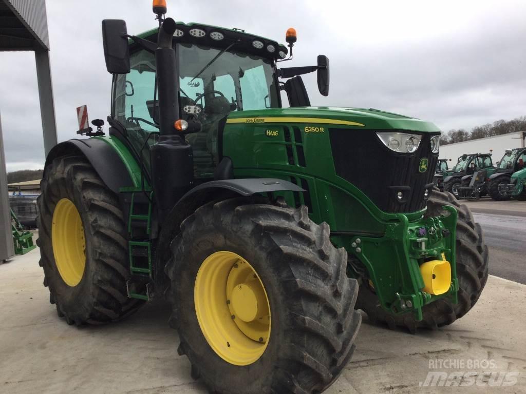 John Deere 6250R Trattori