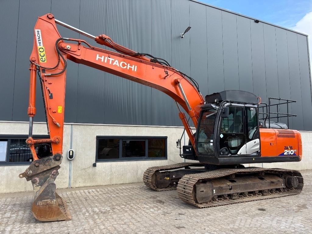 Hitachi ZX 210 LC-6 Escavatori cingolati