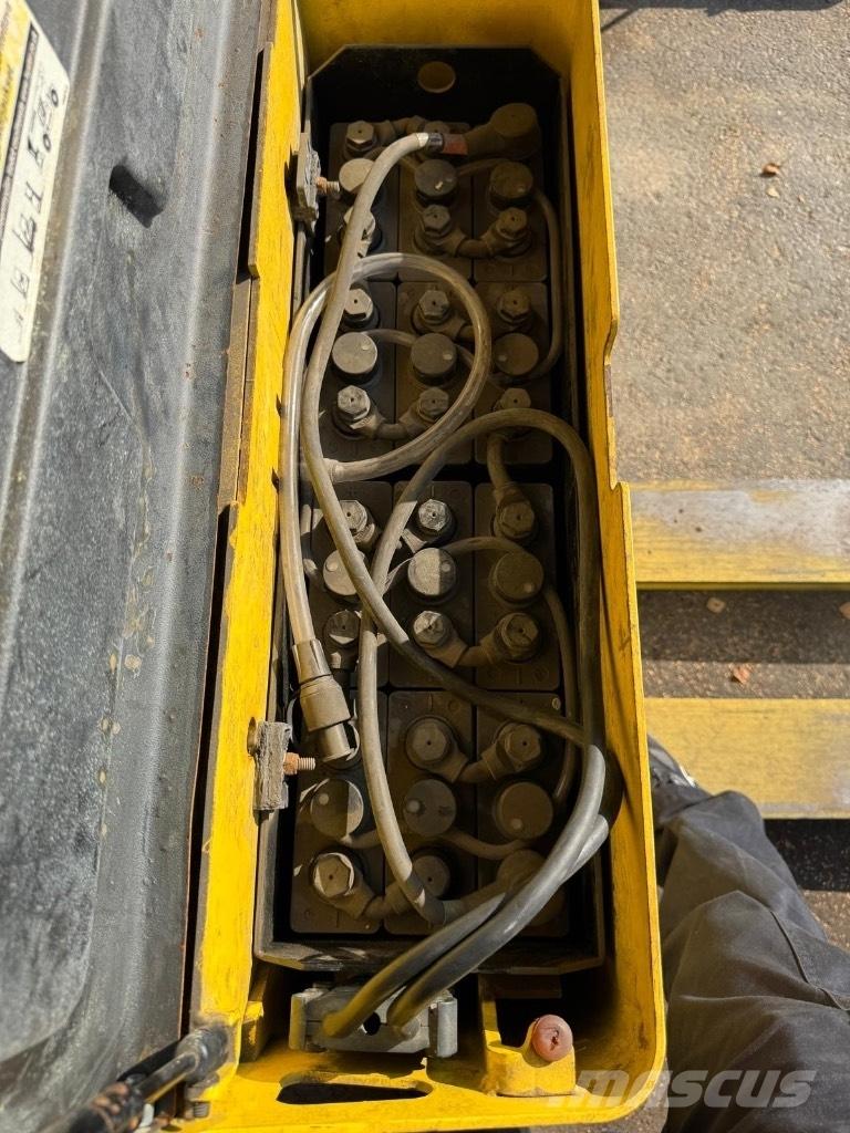 Hyster P 2.0 SFBW Transpallet manuale