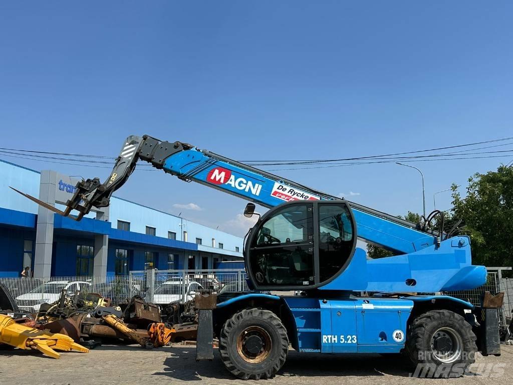 Magni RTH  5,23 Sollevatori telescopici per agricoltura